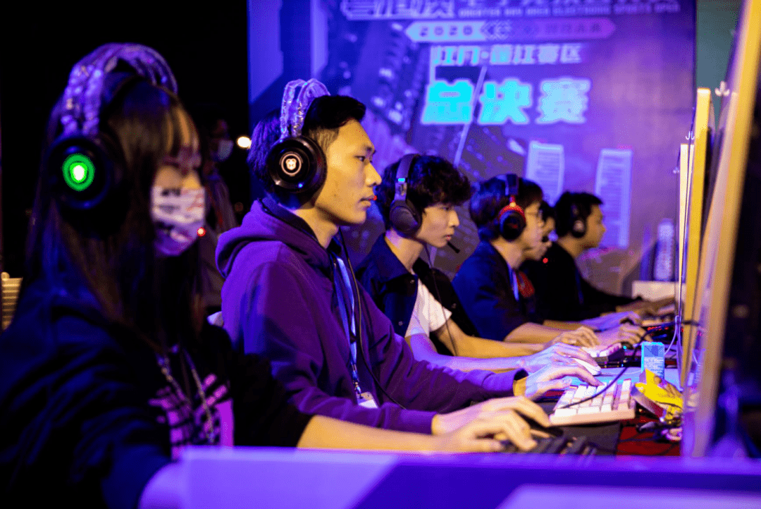 曼联主教练 曼联主教练