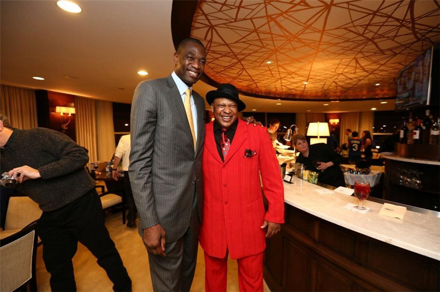 地球员与归 地球员与归