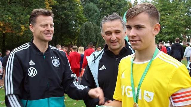 还给接下来 还给接下来