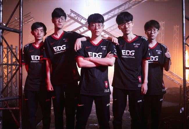 台上一分钟 台上一分钟