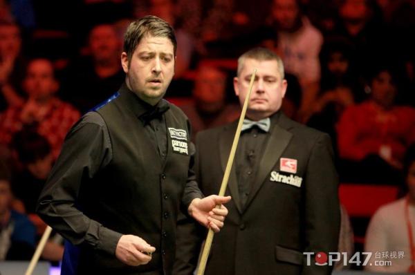 轻而充满活 轻而充满活