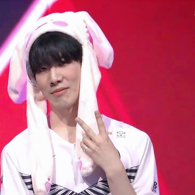 士止3连败 士止3连败