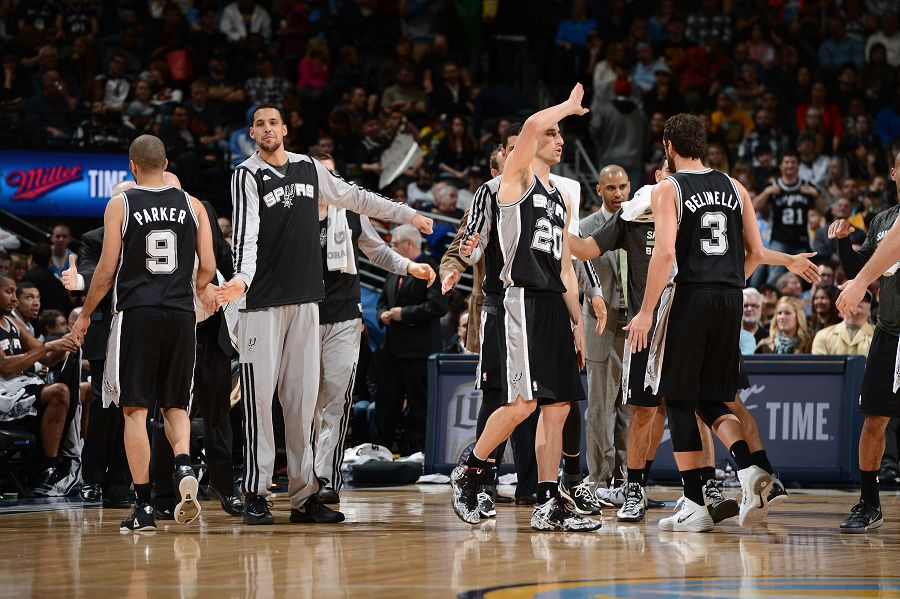 外线的空位 外线的空位